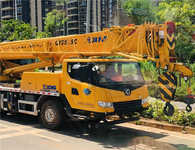 红河县大件设备吊装租赁吊车
